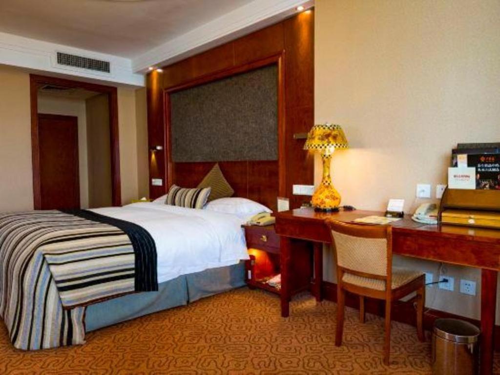Yantai Golden Gulf Hotel מראה חיצוני תמונה