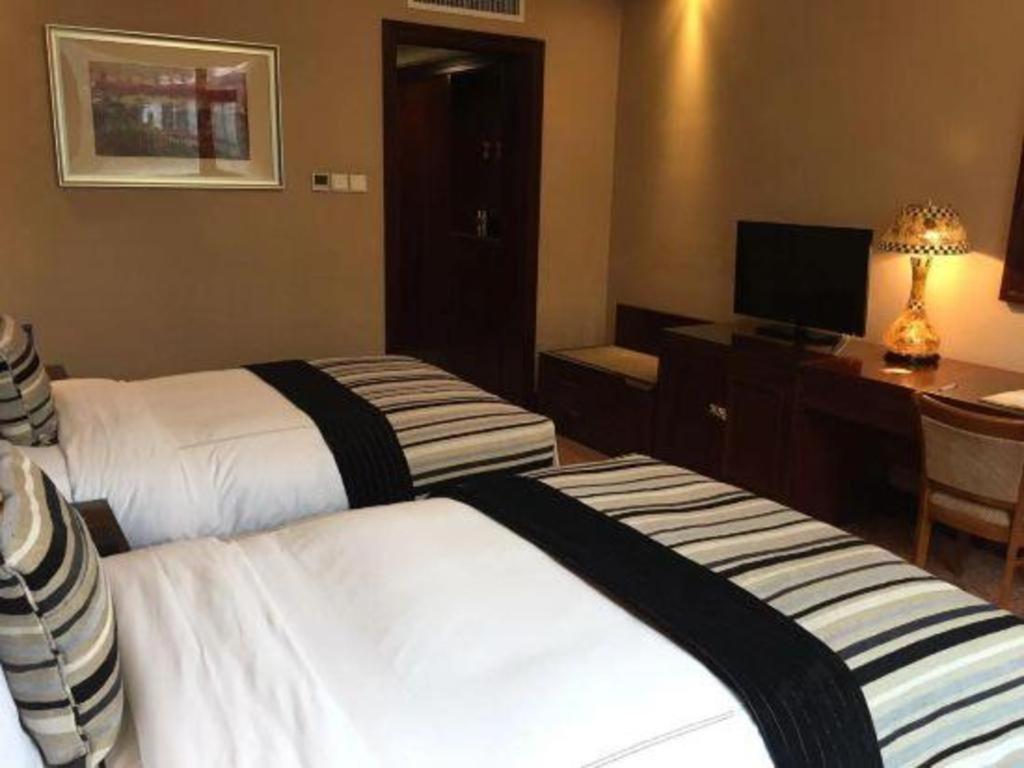 Yantai Golden Gulf Hotel מראה חיצוני תמונה