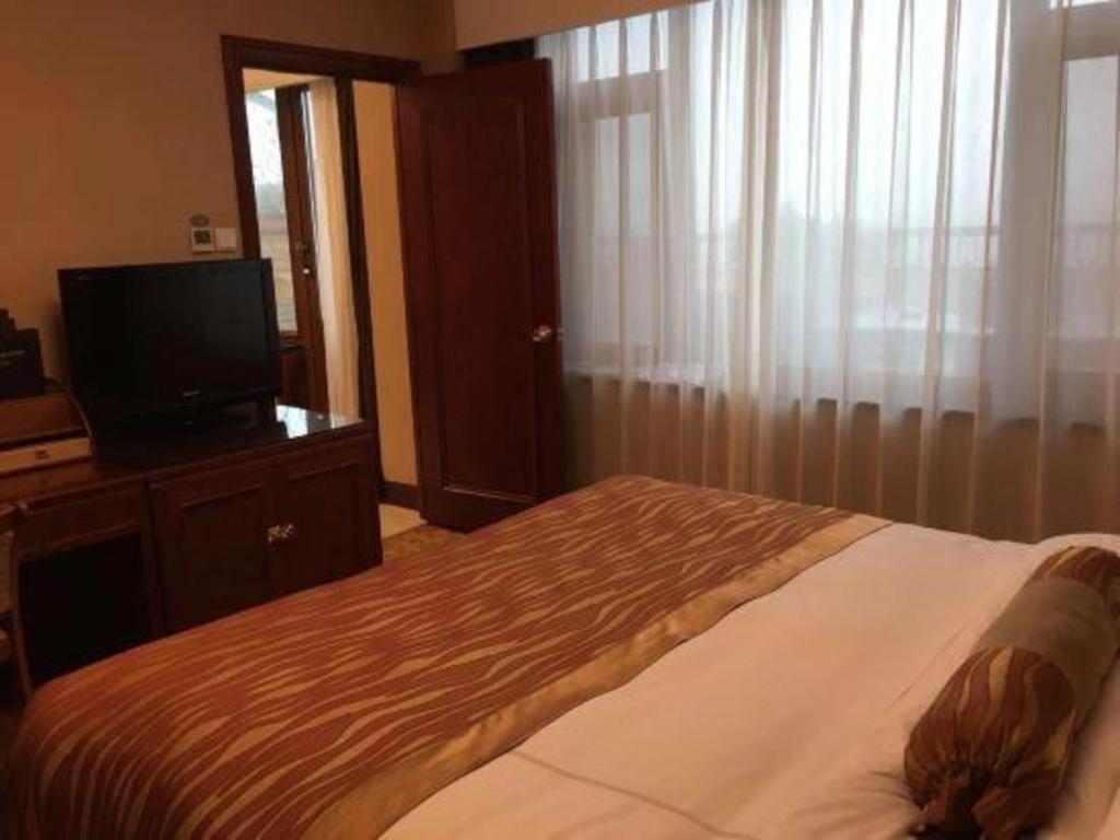 Yantai Golden Gulf Hotel מראה חיצוני תמונה