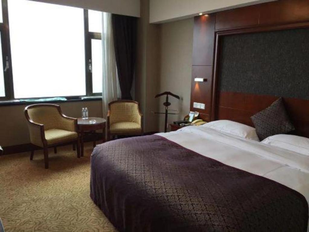 Yantai Golden Gulf Hotel מראה חיצוני תמונה