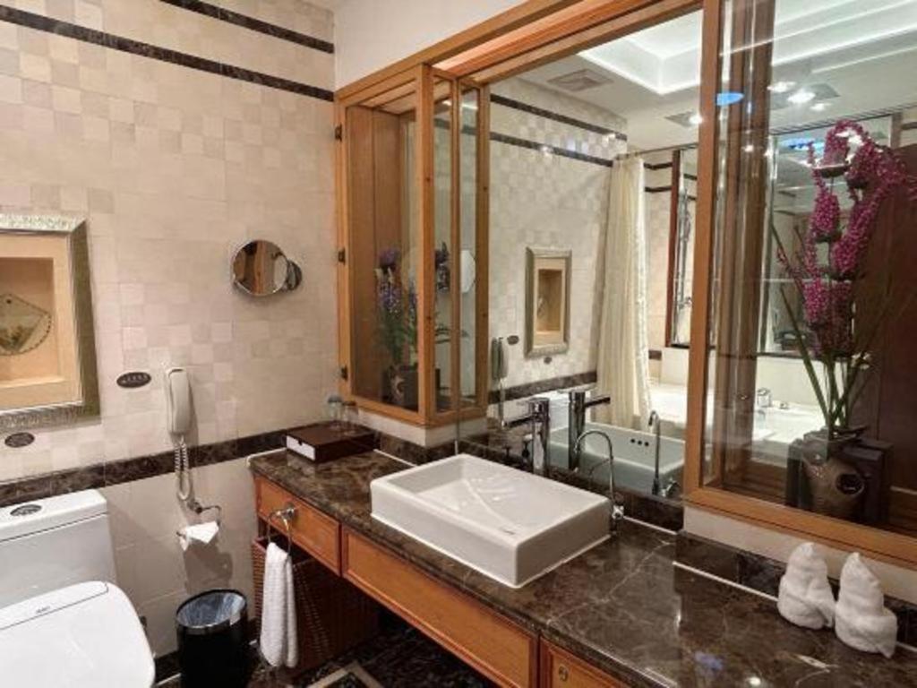 Yantai Golden Gulf Hotel מראה חיצוני תמונה